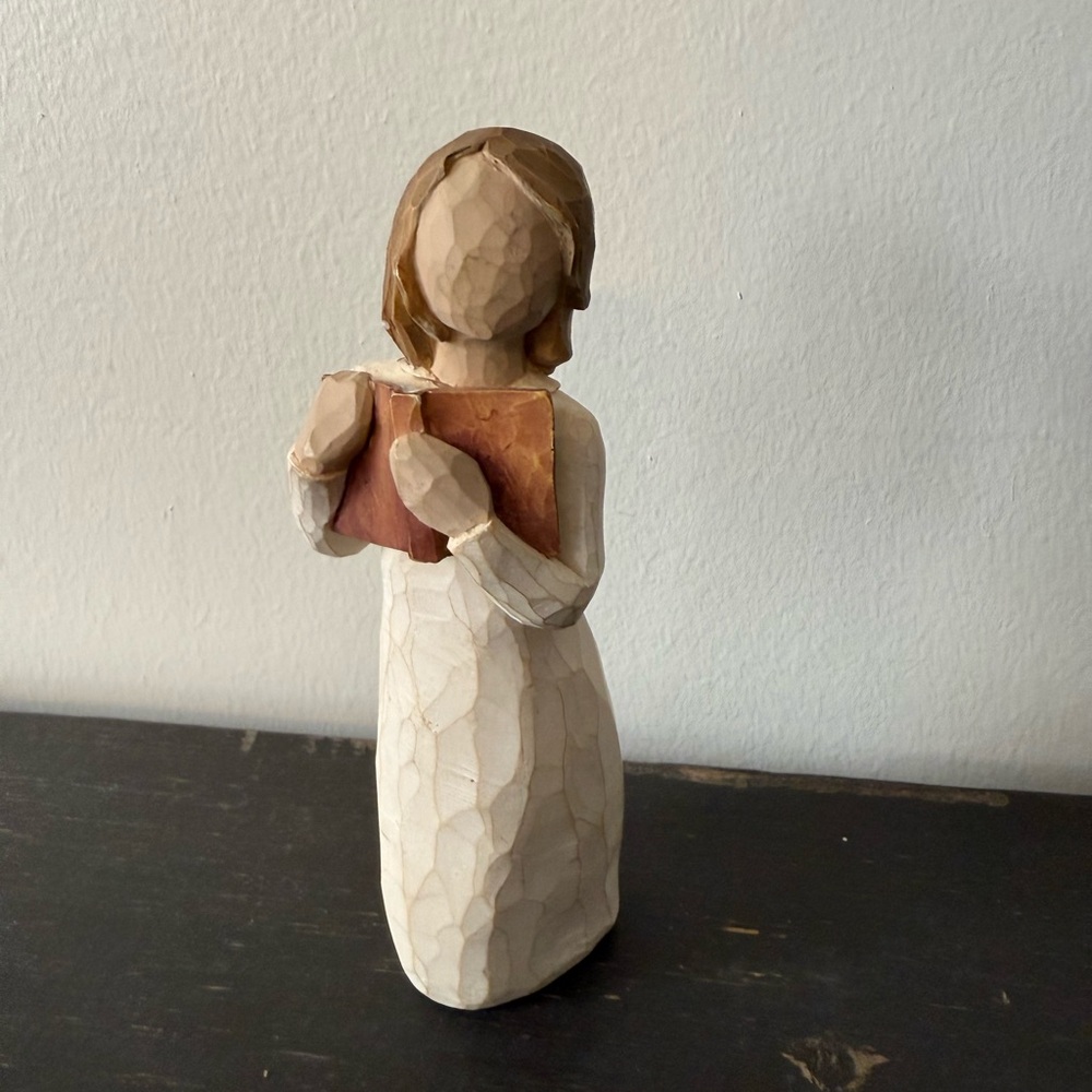 WILLOW TREE - Love of Learning Figurine - Open books , open minds